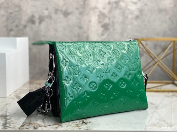 LOUIS VUITTON PM COUSSIN 0211